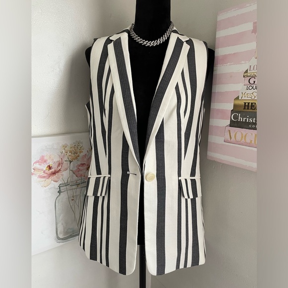 Talbots Vest - Picture 2 of 2